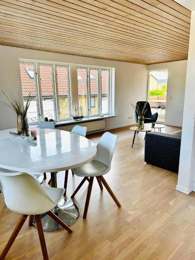 Skon Villalejlighed I Skagen Med Terrasse Og Taet Pa Centrum 외부 사진